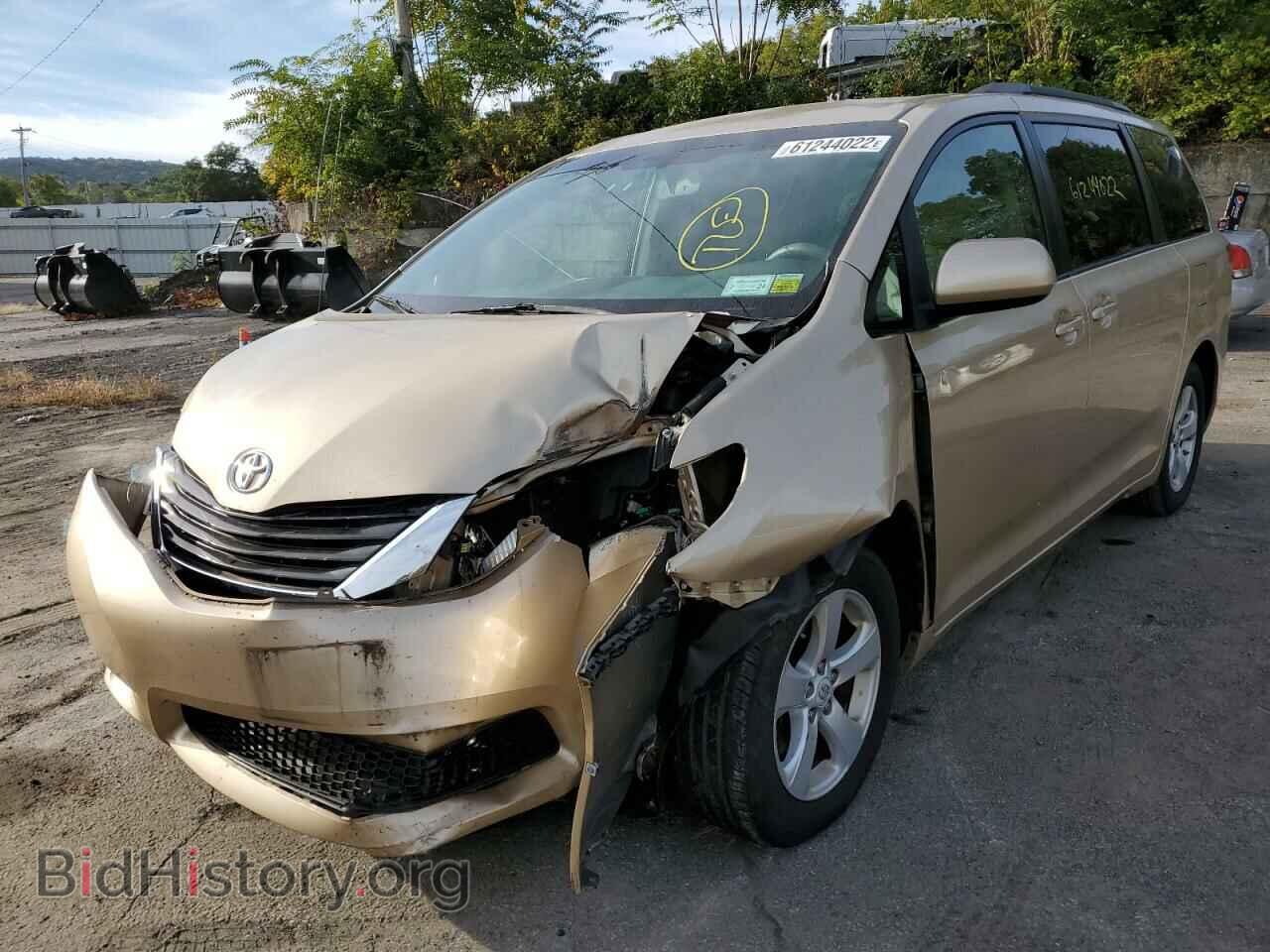 2012 TOYOTA SIENNA - VIN: 5TDKK3DC1CS276021 - Фото 2