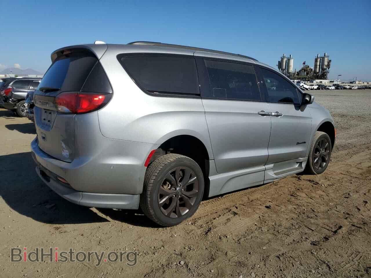 2020 CHRYSLER PACIFICA - VIN: 2C4RC1BG4LR217141 - Photo 3