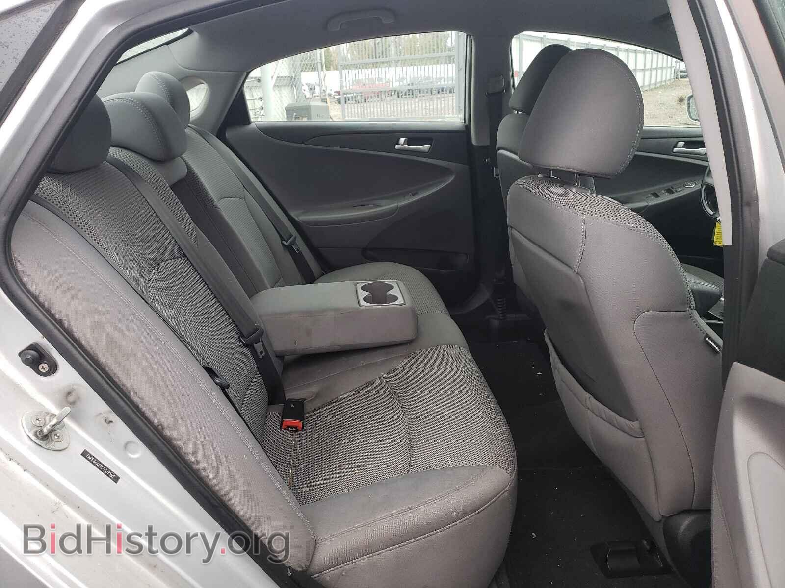 2012 HYUNDAI SONATA - VIN: 5NPEB4AC2CH328592 - Фото 6