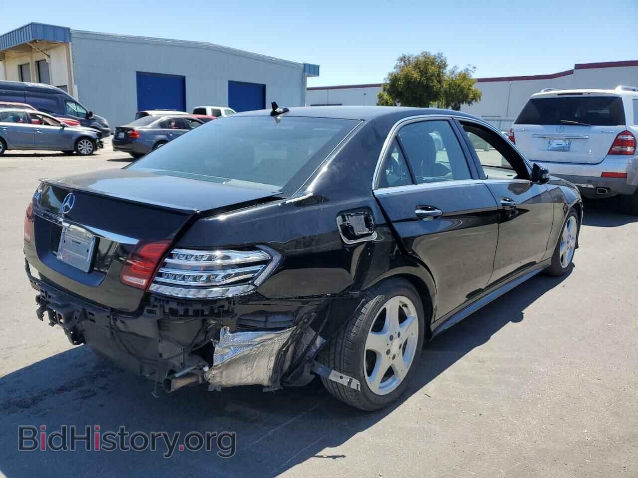 2014 MERCEDES-BENZ E-CLASS - VIN: WDDHF5KB5EA970821 - Фото 3