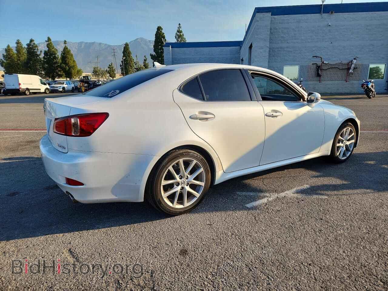 2013 LEXUS IS - VIN: JTHBF5C28D5193183 - Photo 3