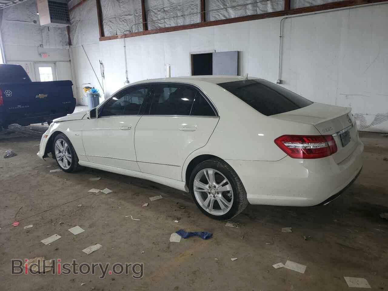 2012 MERCEDES-BENZ E-CLASS - VIN: WDDHF8JB6CA545110 - Фото 2