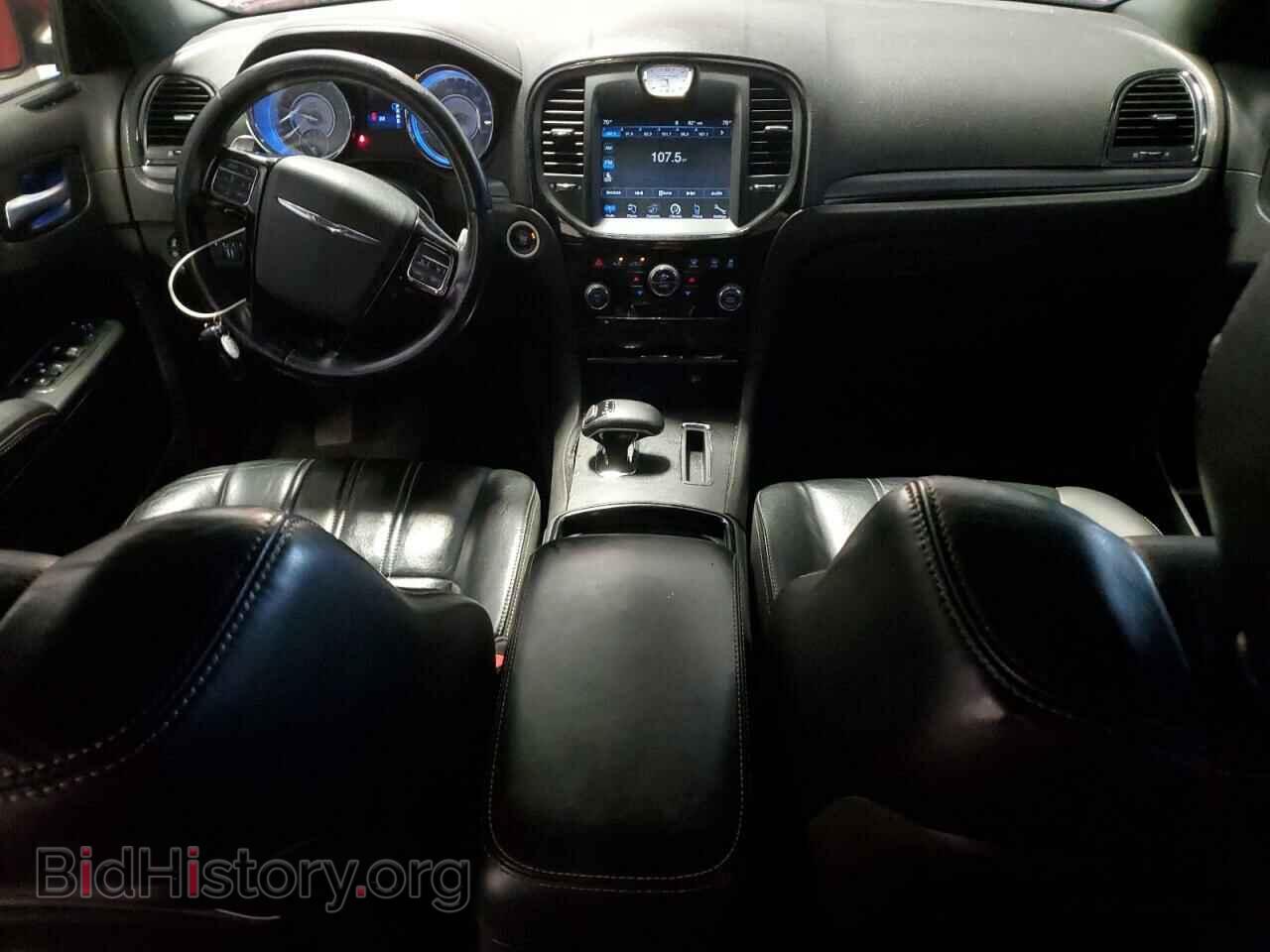 2014 CHRYSLER 300 - VIN: 2C3CCABG3EH358205 - Фото 8