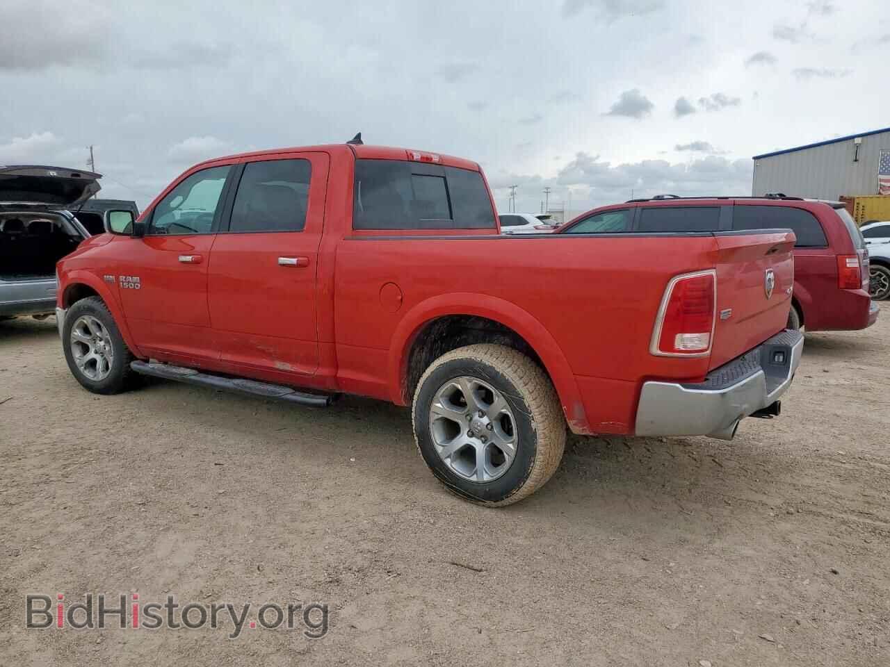 2018 RAM 1500 - VIN: 1C6RR7VT2JS123854 - Фото 2