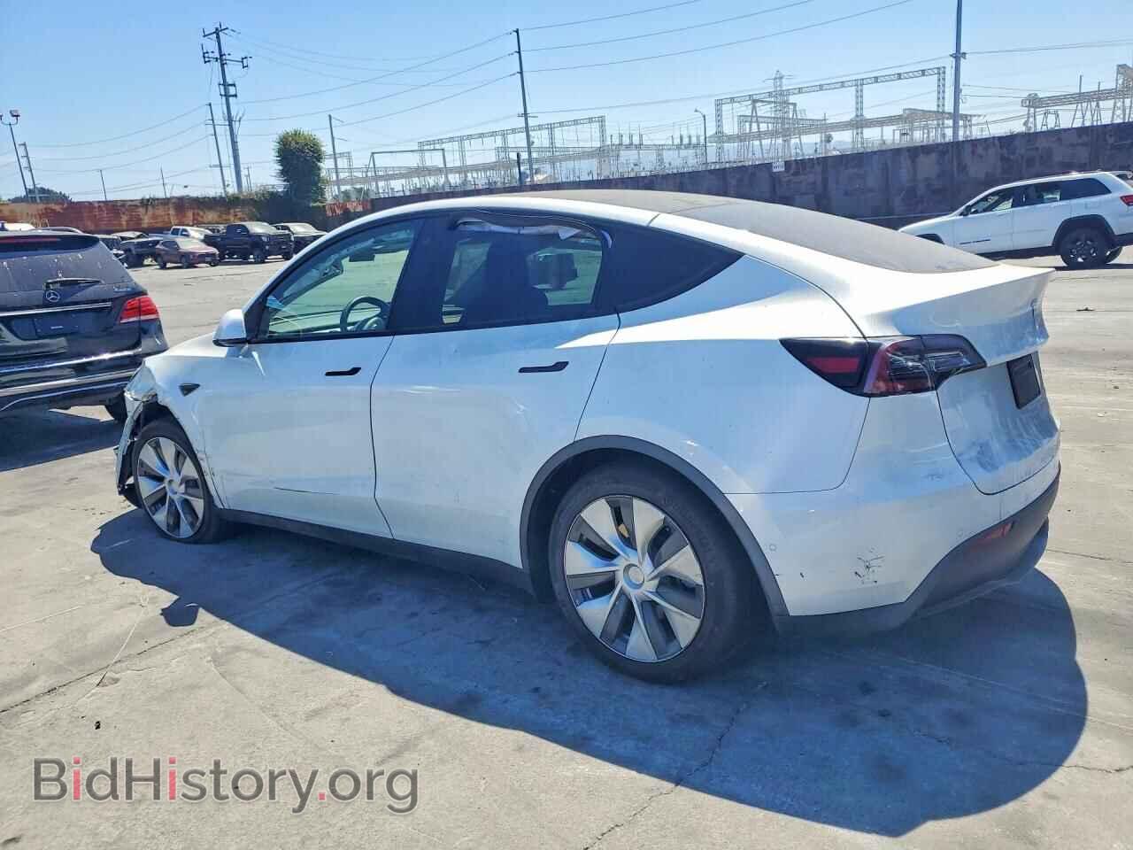2020 TESLA MODEL Y - VIN: 5YJYGDEE4LF009560 - Photo 2