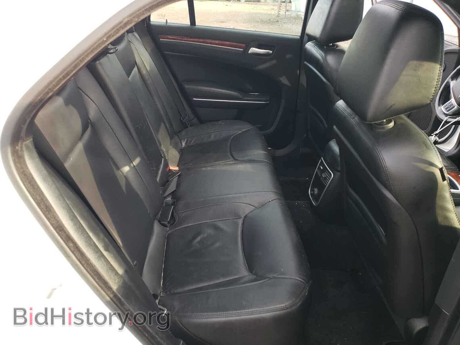 2013 CHRYSLER 300 - VIN: 2C3CCAAG3DH518633 - Фото 6