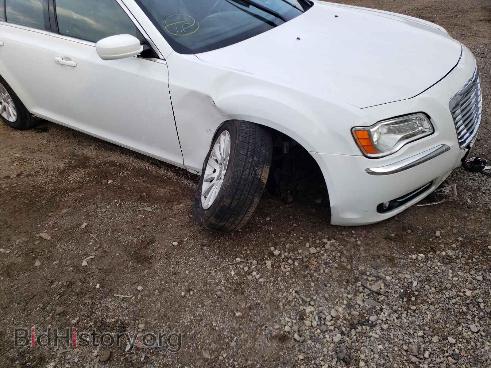 2013 CHRYSLER 300 - VIN: 2C3CCAAG3DH518633 - Фото 9