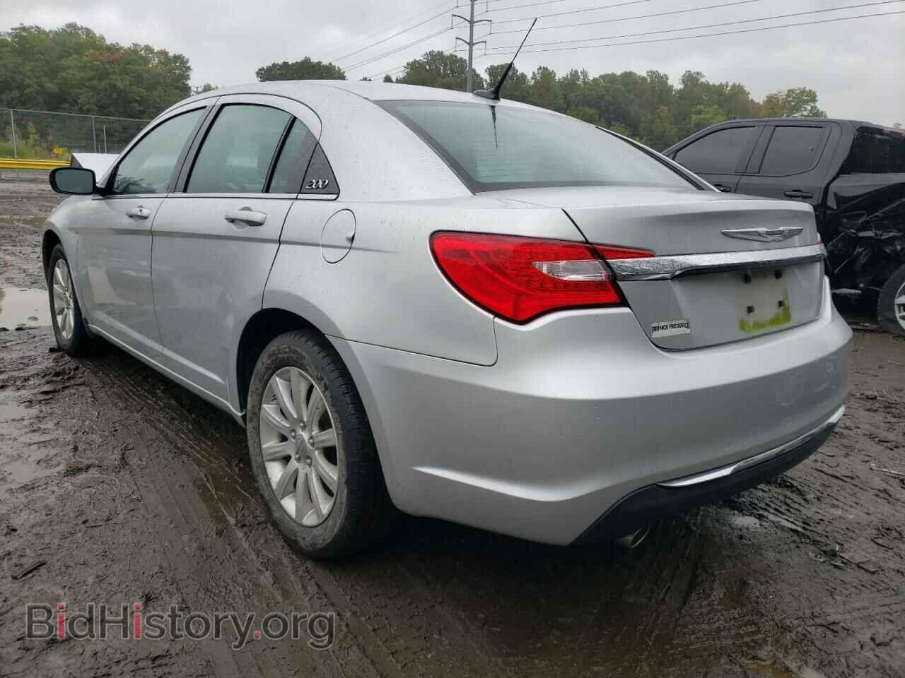 2011 CHRYSLER 200 - VIN: 1C3BC1FG2BN503713 - Фото 3