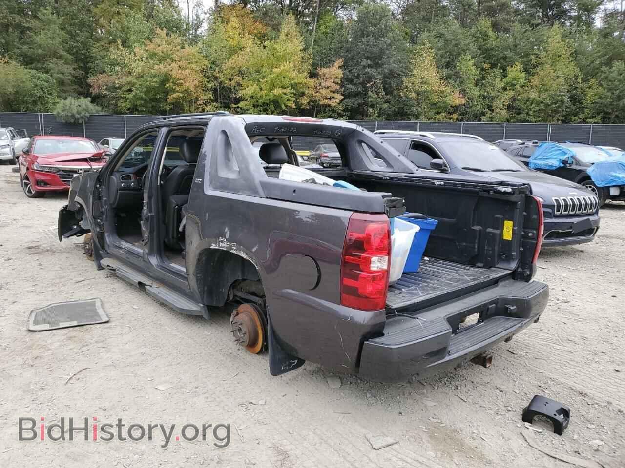 2011 CHEVROLET AVALANCHE - VIN: 3GNTKGE32BG126370 - Фото 3