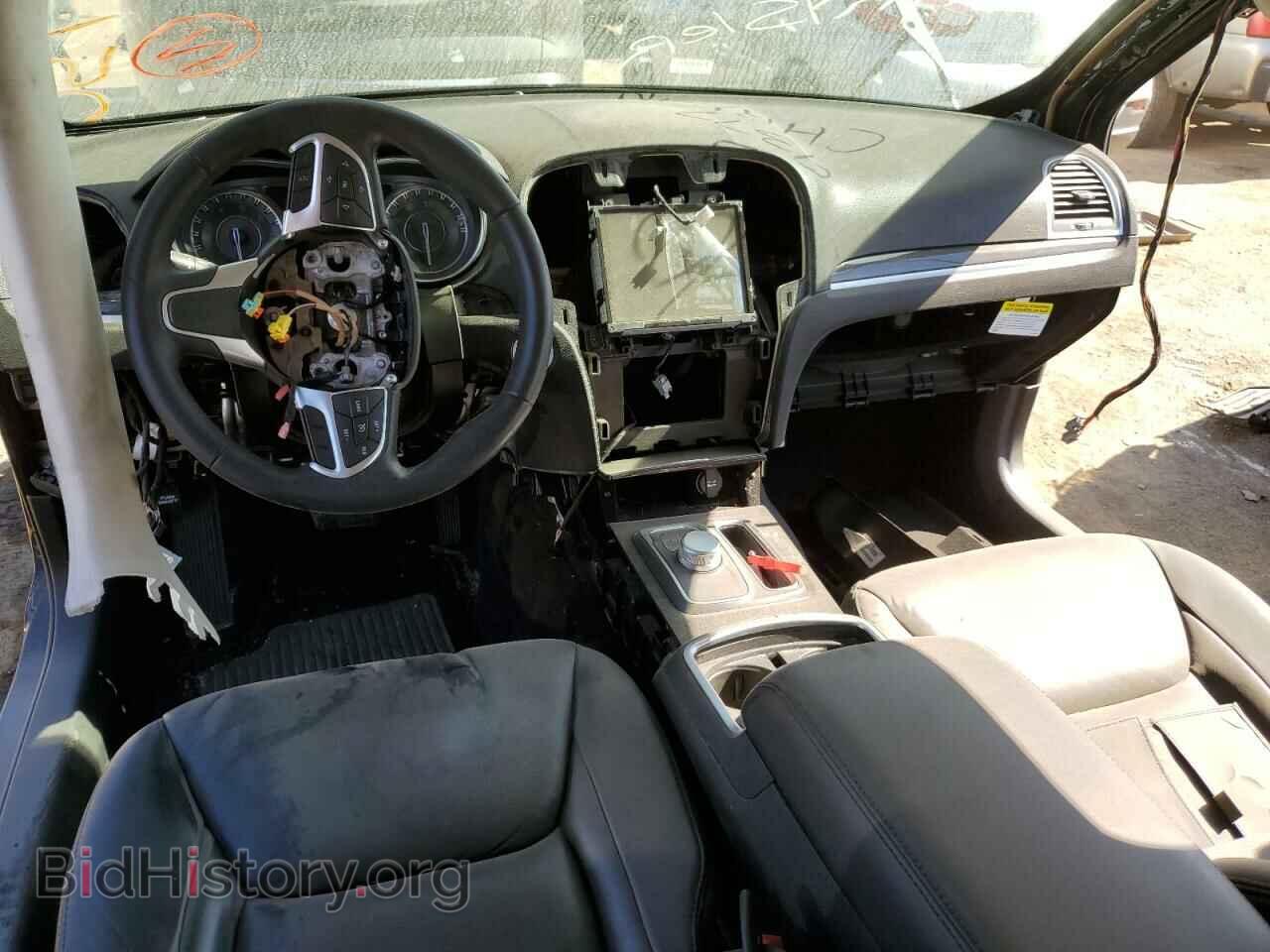 2016 CHRYSLER 300 - VIN: 2C3CCARG7GH162048 - Фото 9