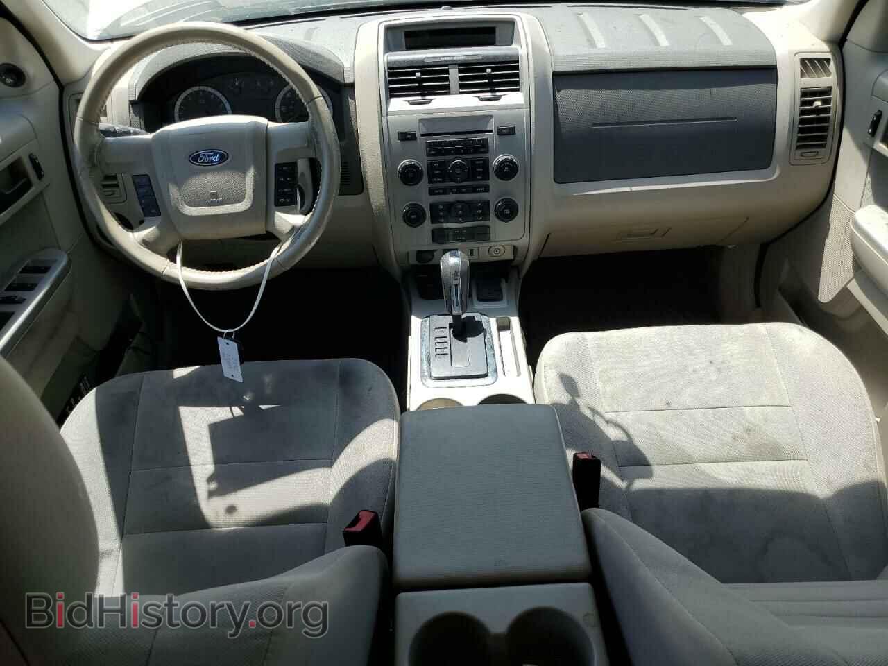 2010 FORD ESCAPE - VIN: 1FMCU5K31AKB91791 - Фото 8
