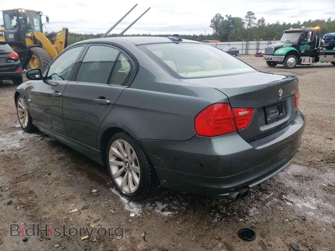 2011 BMW 3 SERIES - VIN: WBAPH7C55BE679726 - Фото 3