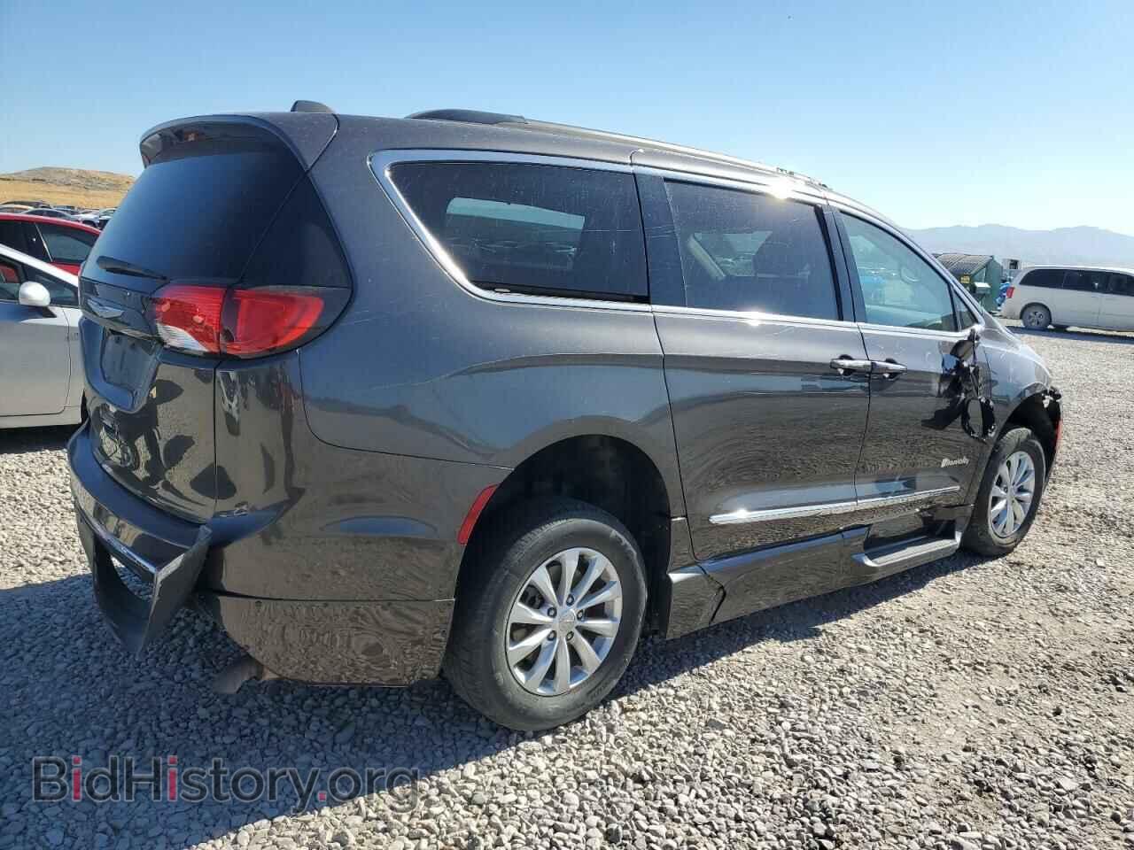 2017 CHRYSLER PACIFICA - VIN: 2C4RC1BG6HR675965 - Фото 3