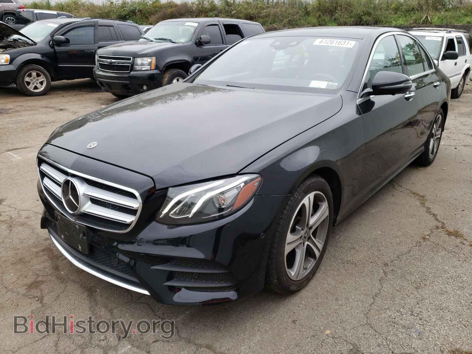 2019 MERCEDES-BENZ E-CLASS - VIN: WDDZF4KB8KA592598 - Фото 2