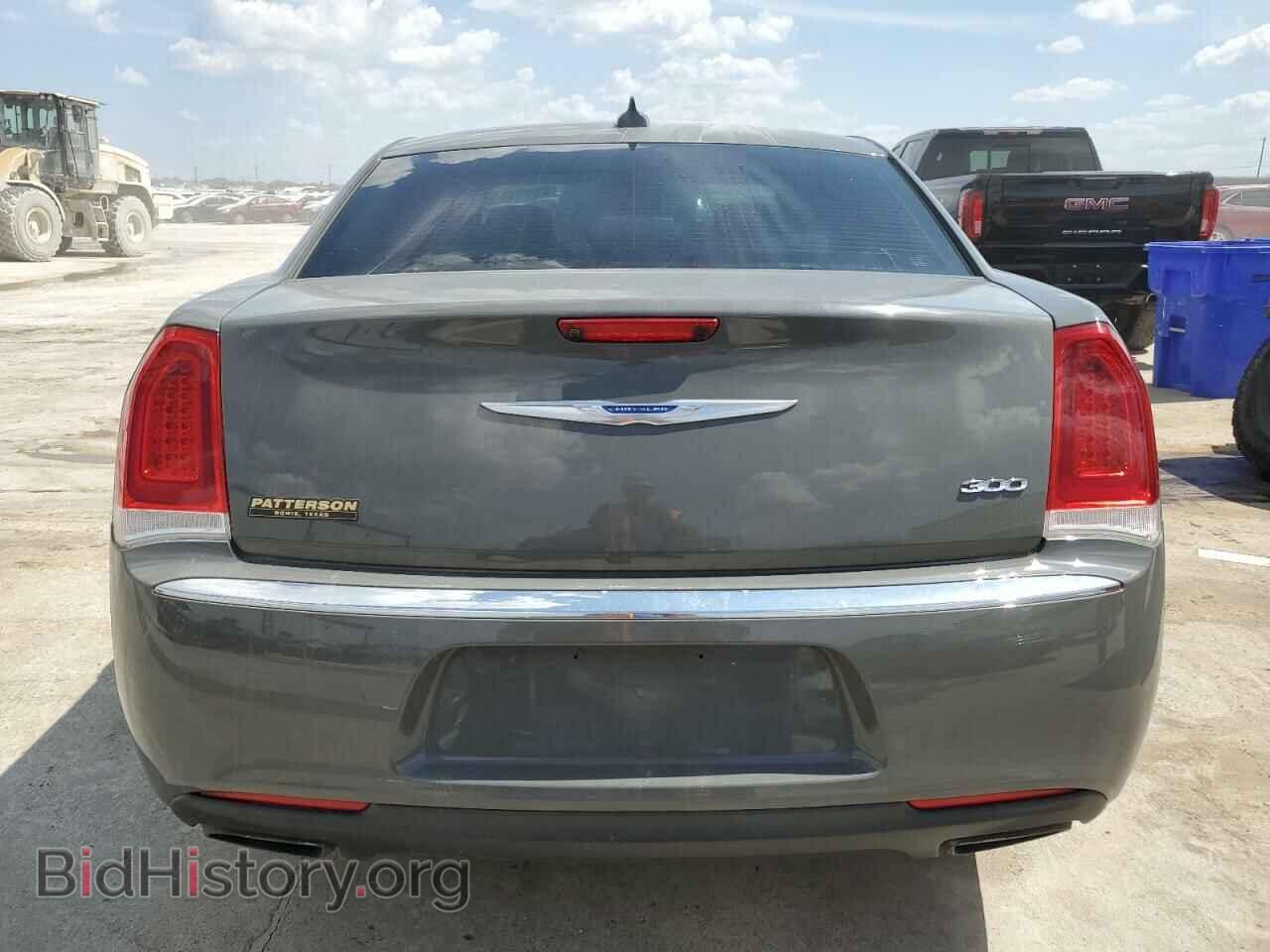 2017 CHRYSLER 300 - VIN: 2C3CCAAG2HH646867 - Фото 6