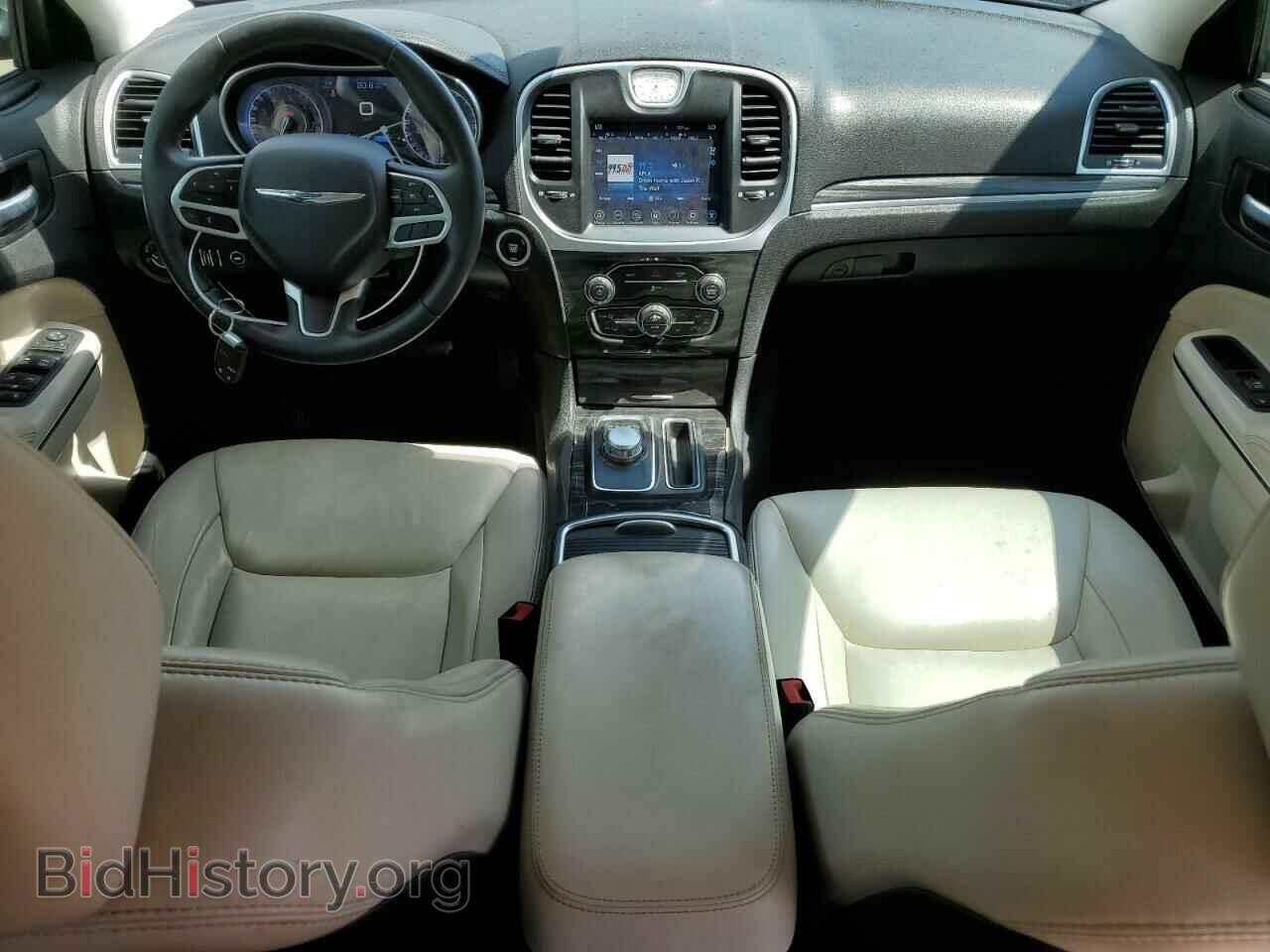 2017 CHRYSLER 300 - VIN: 2C3CCAAG2HH646867 - Фото 8