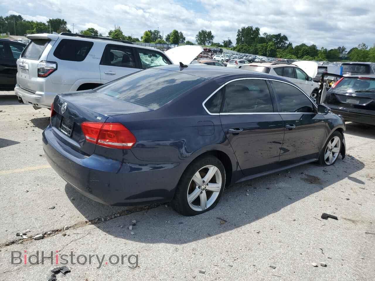 2012 VOLKSWAGEN PASSAT - VIN: 1VWBP7A37CC016010 - Фото 3