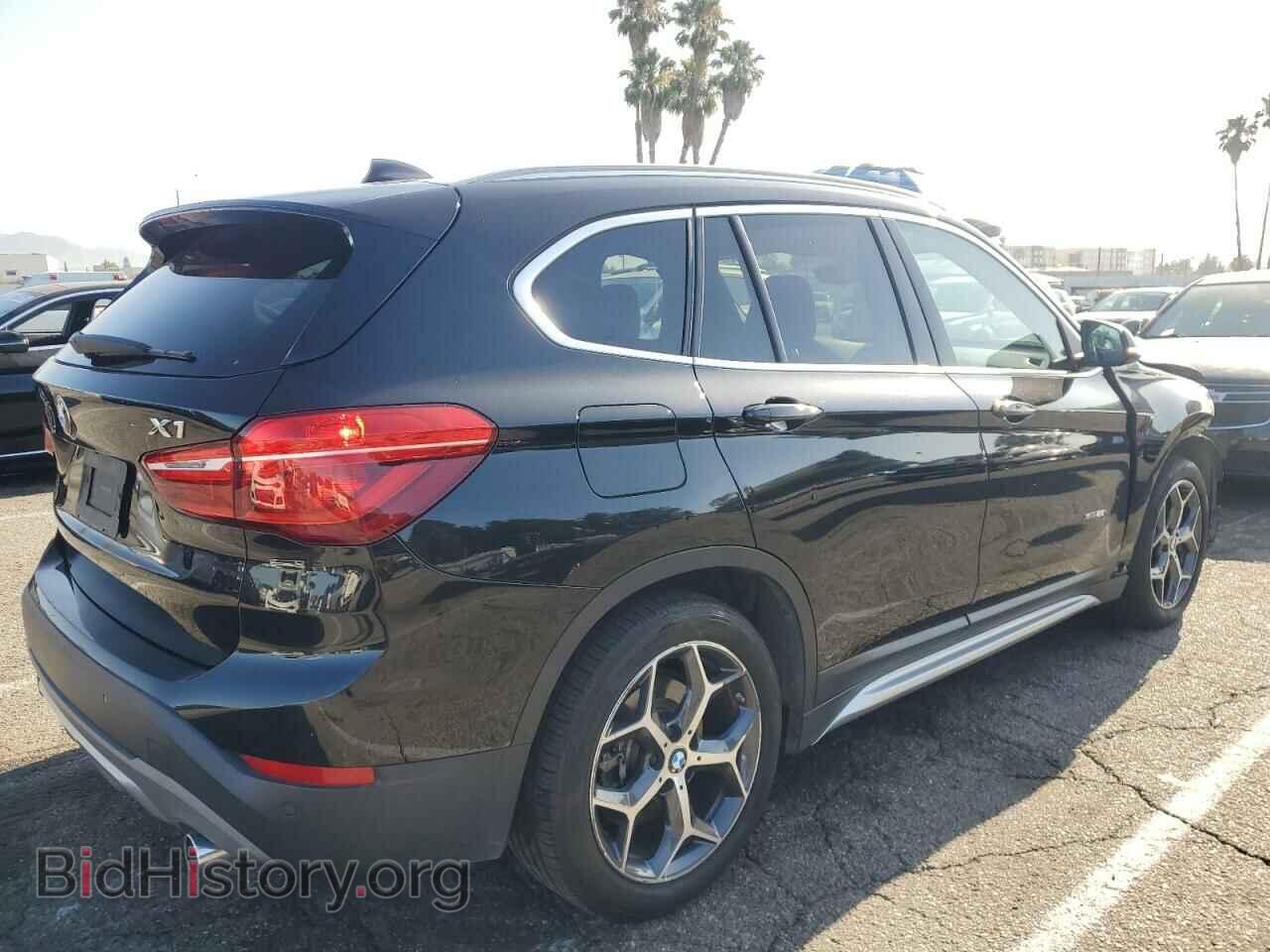 2016 BMW X1 - VIN: WBXHT3C30GP889744 - Фото 3