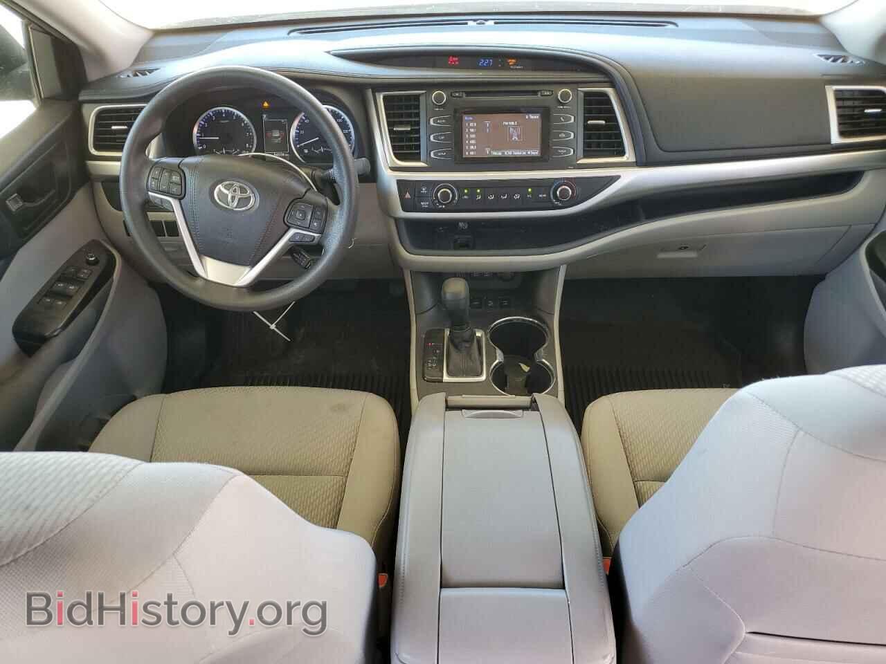 2018 TOYOTA HIGHLANDER - VIN: 5TDBZRFH8JS488645 - Фото 8