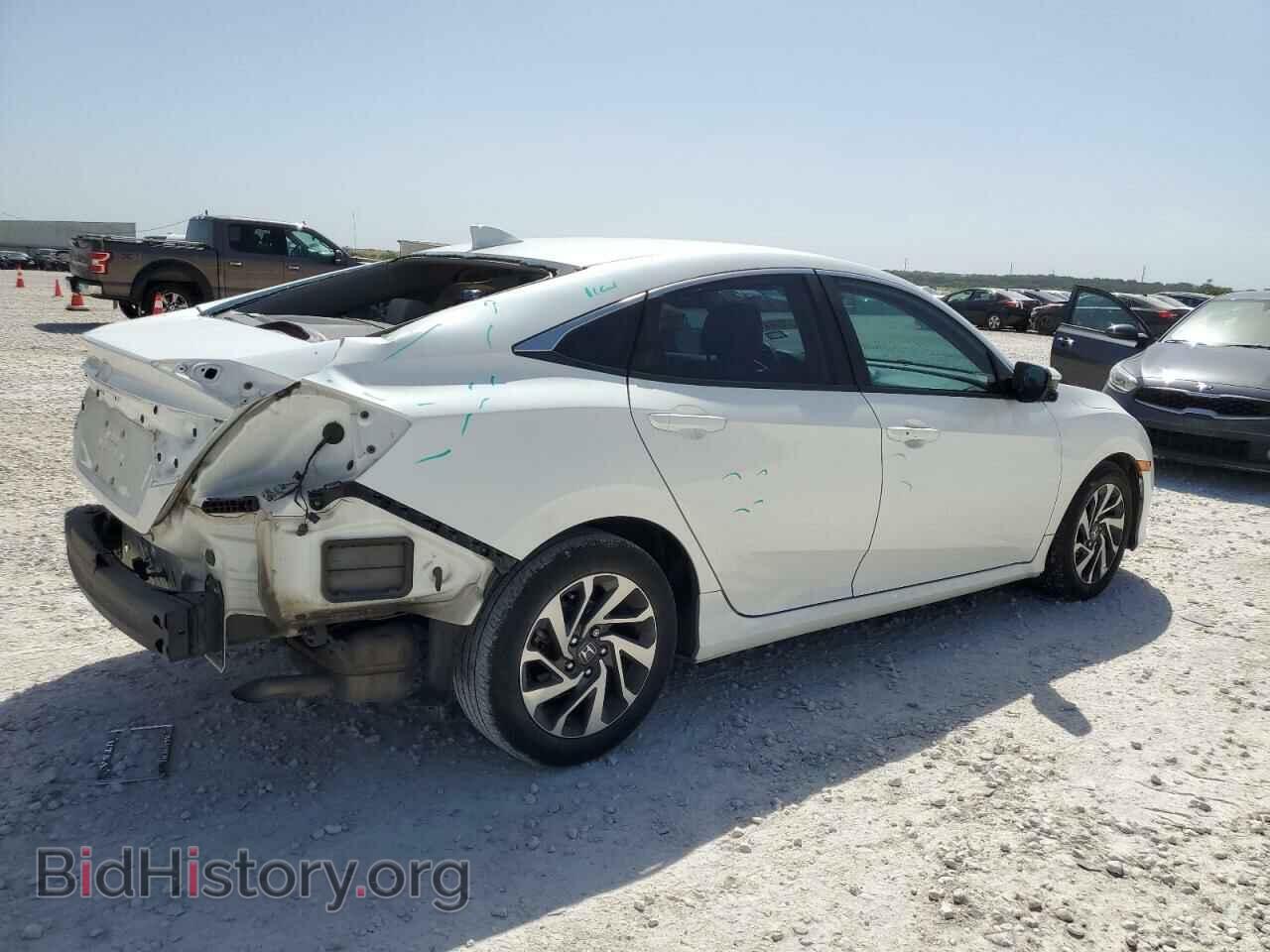 2017 HONDA CIVIC - VIN: 19XFC2F70HE024772 - Фото 3