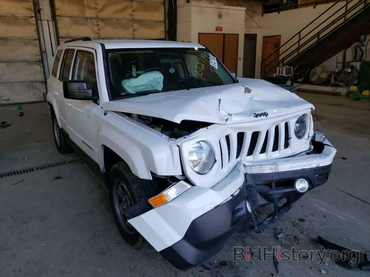 Photo 1C4NJPBA5ED690832 - JEEP PATRIOT 2014