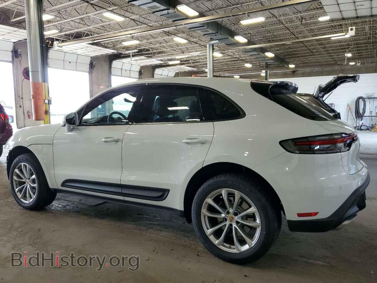 2023 PORSCHE MACAN BASE - VIN: WP1AA2A5XPLB07328 - Фото 2