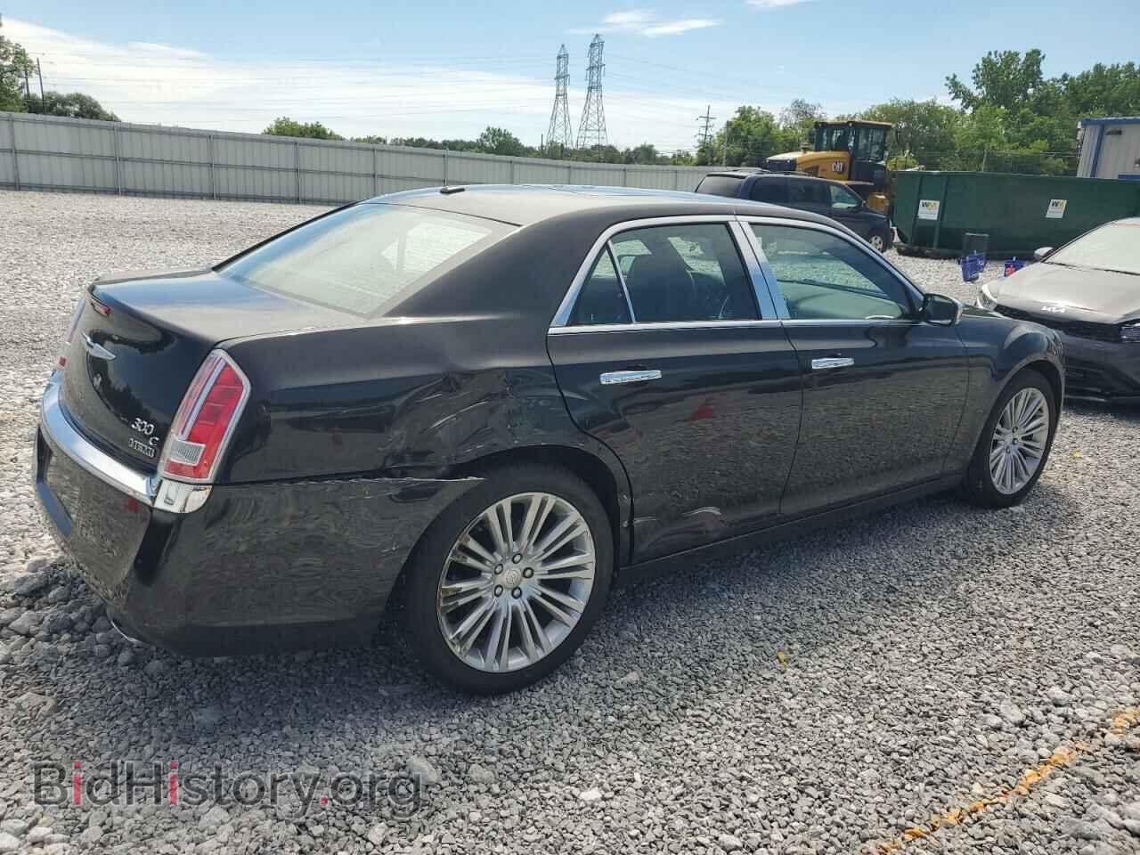 2011 CHRYSLER 300 - VIN: 2C3CA6CT7BH516006 - Photo 3