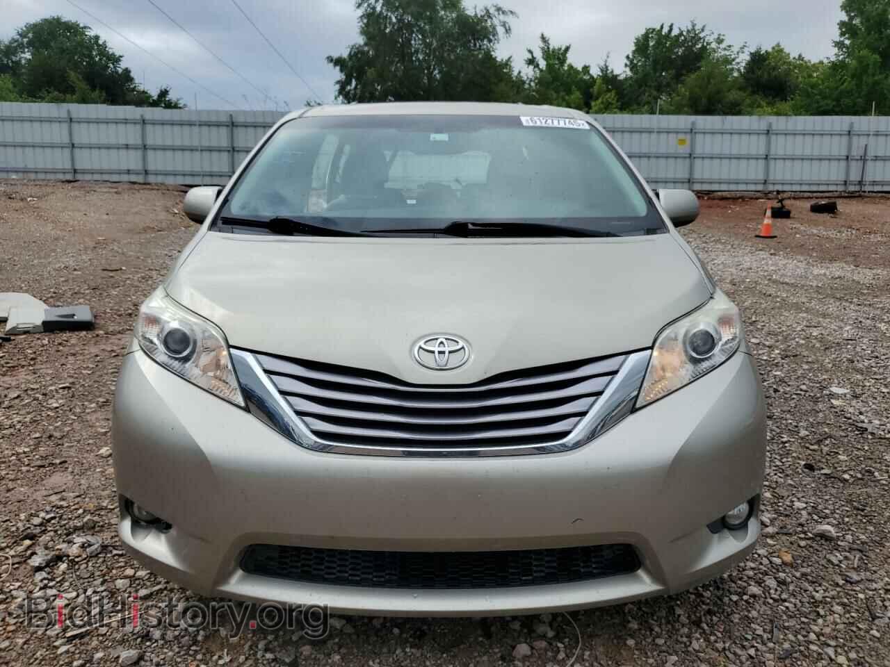 2017 TOYOTA All Models - VIN: 5TDYZ3DC4HS808083 - Фото 5