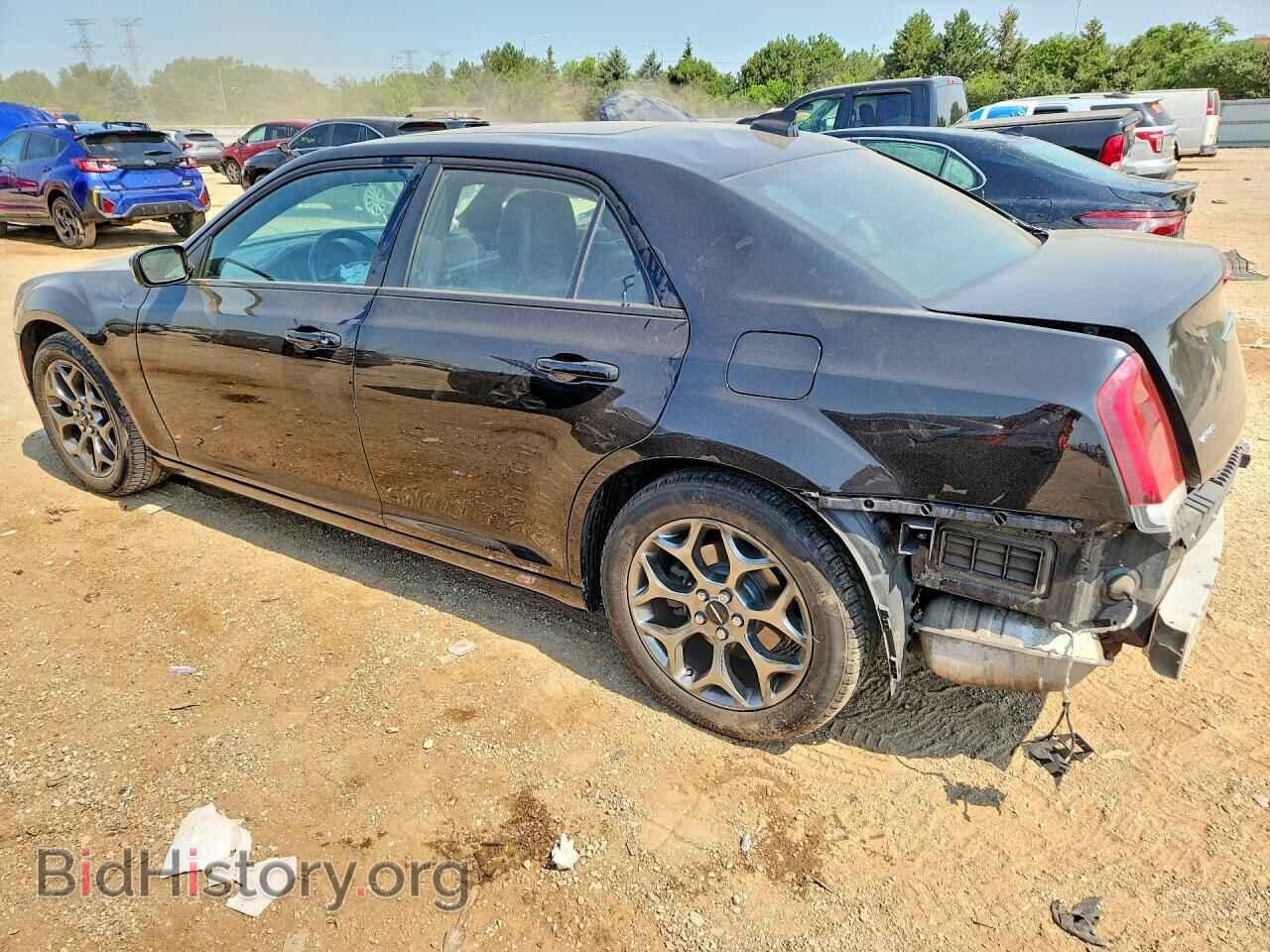 2016 CHRYSLER 300 - VIN: 2C3CCAGG4GH248825 - Фото 2