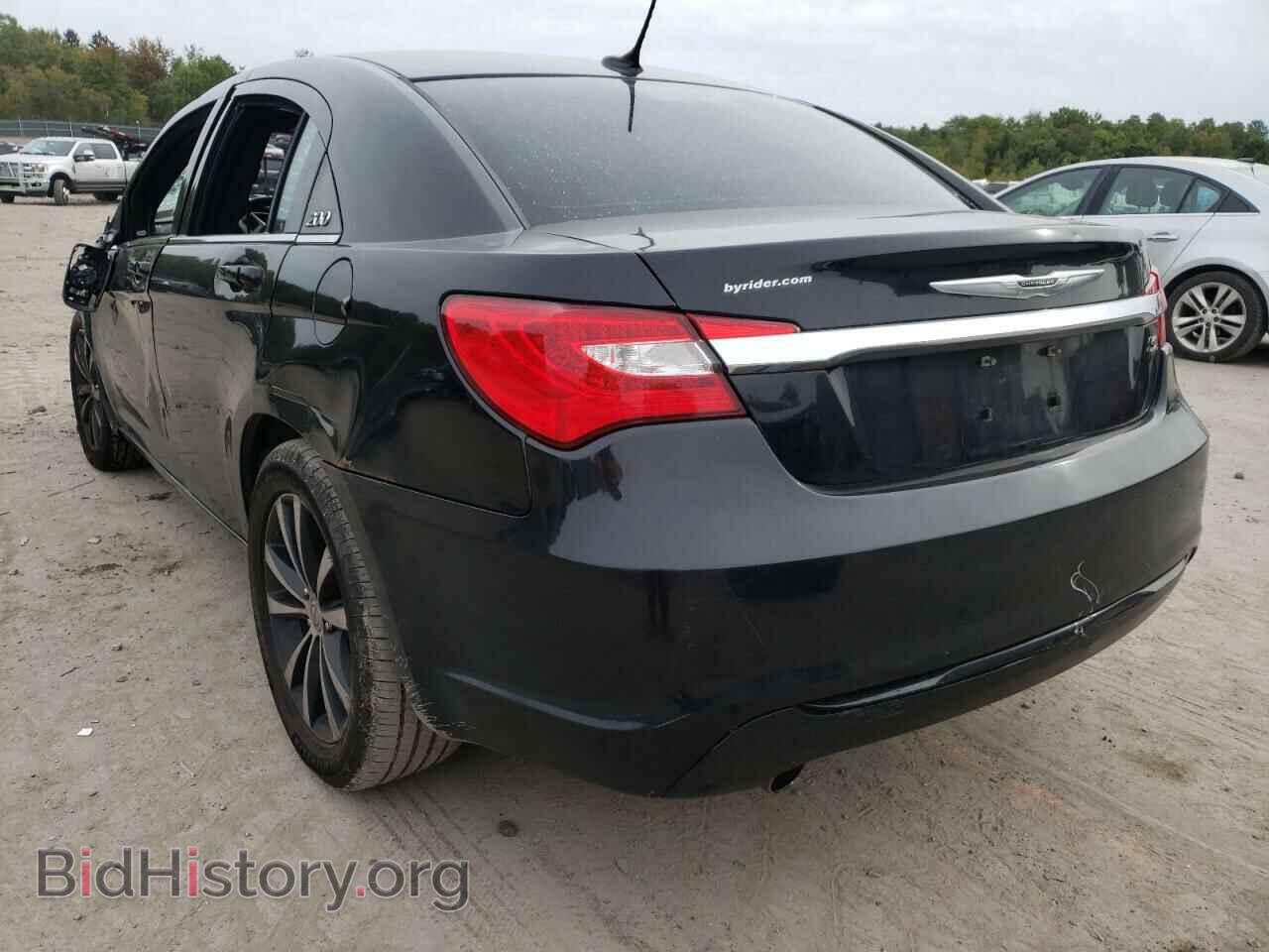 2012 CHRYSLER 200 - VIN: 1C3CCBHG9CN210934 - Фото 3