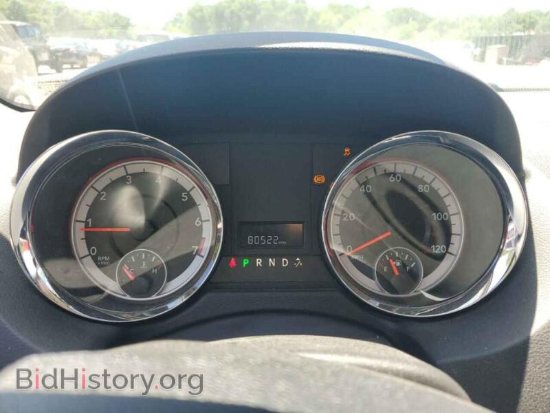 2011 Dodge CARAVAN (VIN 2D4RN3DG7BR674093) — photo 9 of 13