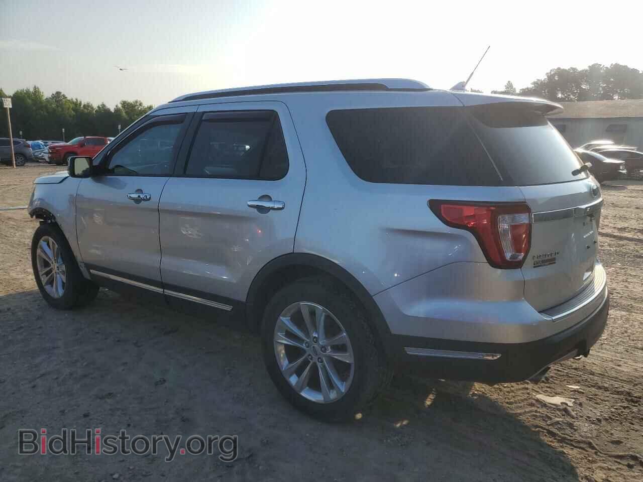 2018 FORD EXPLORER - VIN: 1FM5K7F83JGB11846 - Photo 2