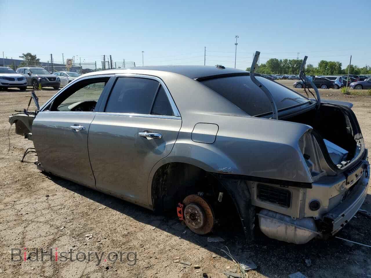 2012 CHRYSLER 300 - VIN: 2C3CCAHG7CH185048 - Фото 2
