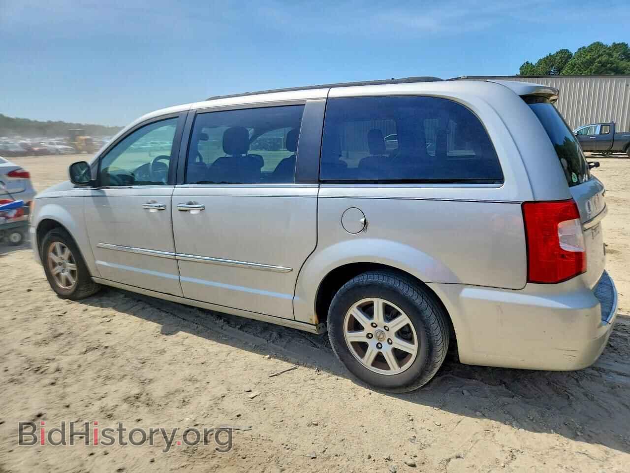 2011 CHRYSLER MINIVAN - VIN: 2A4RR5DG8BR618560 - Фото 2