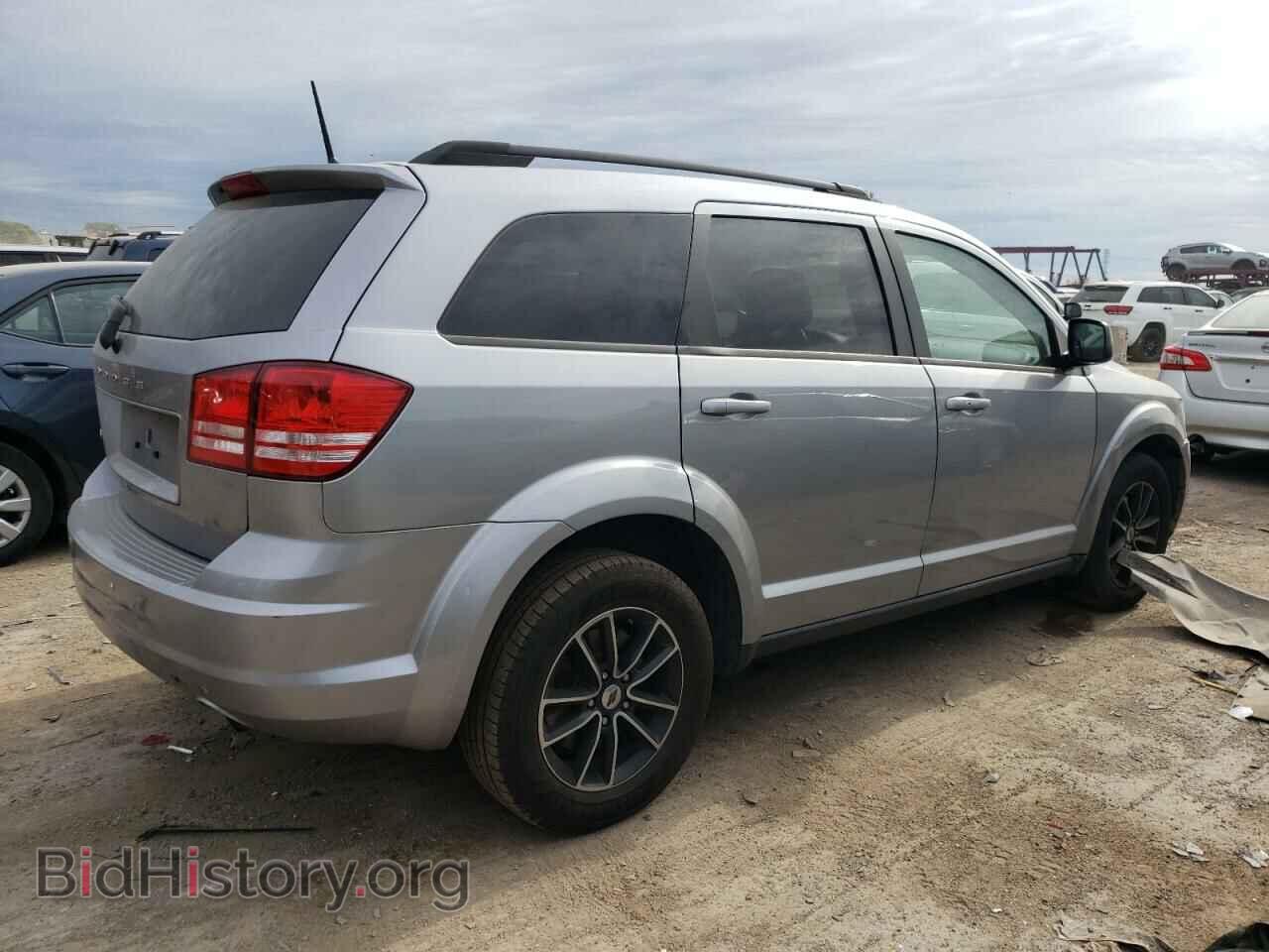 2018 DODGE JOURNEY - VIN: 3C4PDCAB3JT520539 - Фото 3