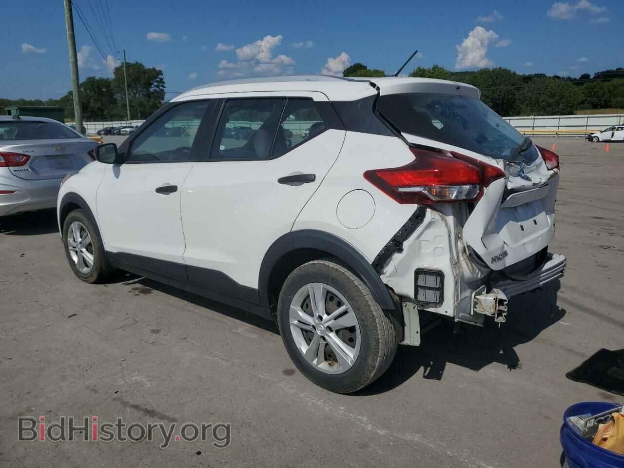 2019 NISSAN KICKS - VIN: 3N1CP5CU3KL491404 - Фото 2
