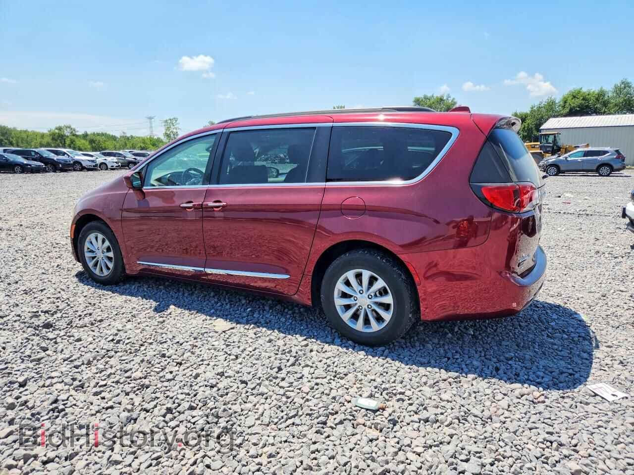 2017 CHRYSLER PACIFICA - VIN: 2C4RC1BG3HR711885 - Photo 2
