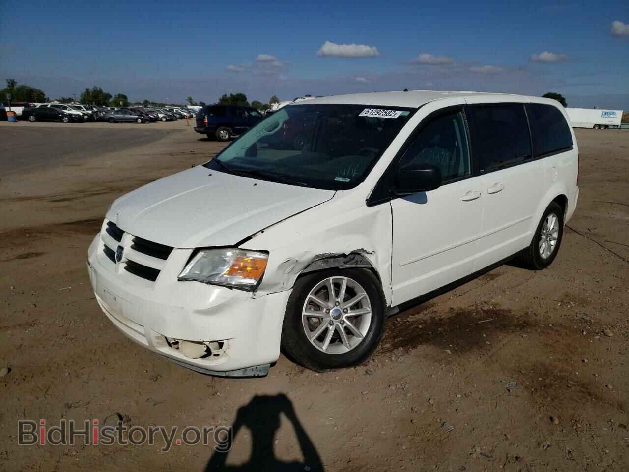 2010 DODGE CARAVAN - VIN: 2D4RN4DE2AR380359 - Photo 2