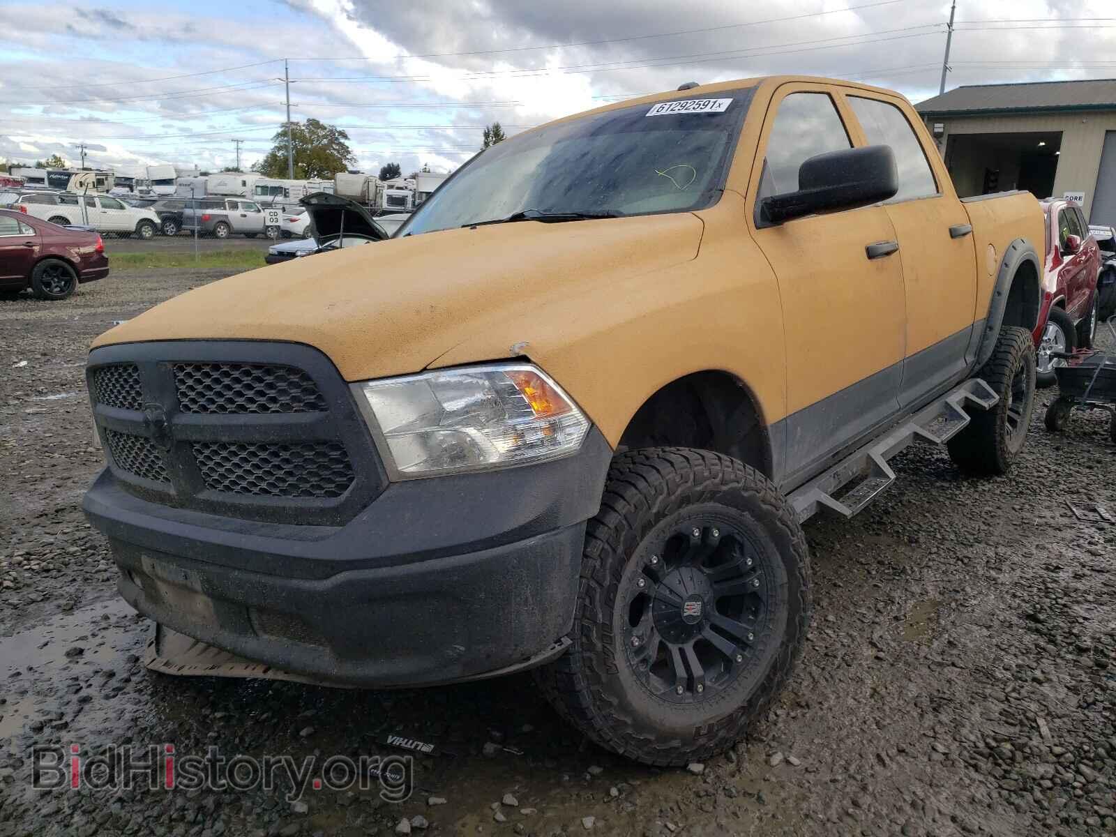 2015 RAM 1500 - VIN: 3C6RR7KT8FG652468 - Фото 2