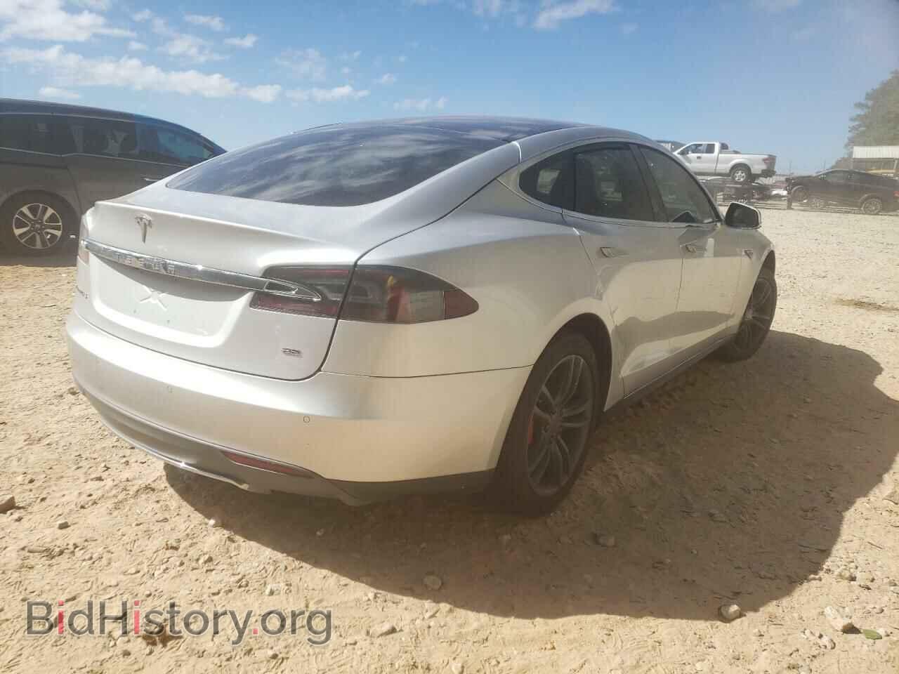 2014 TESLA MODEL S - VIN: 5YJSA1H15EFP38183 - Фото 4
