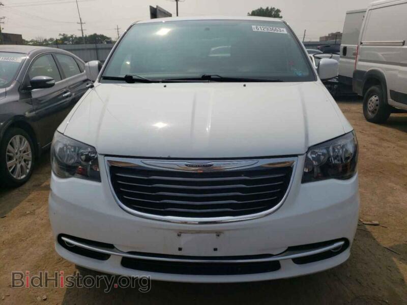 2016 Chrysler MINIVAN (VIN 2C4RC1HG1GR221340) — photo 5 of 13