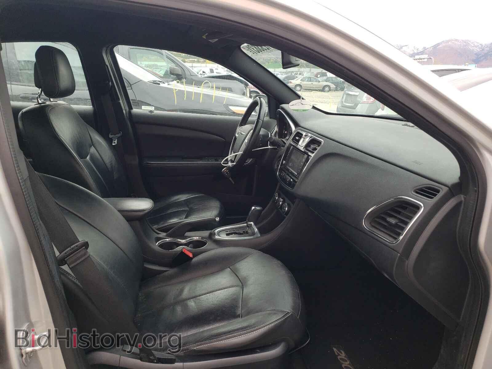 2012 CHRYSLER 200 - VIN: 1C3CCBCB0CN170576 - Фото 5