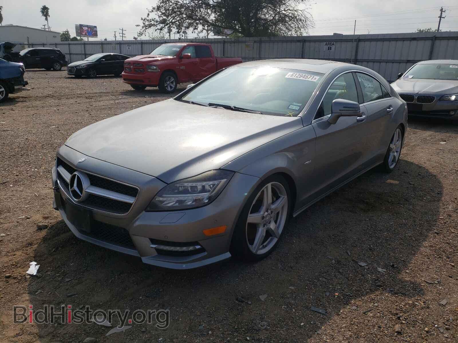 2012 MERCEDES-BENZ CLS-CLASS - VIN: WDDLJ7DB8CA044122 - Фото 2