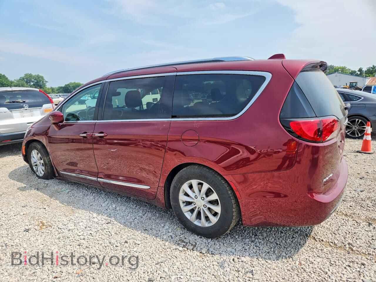 2019 CHRYSLER PACIFICA - VIN: 2C4RC1BG0KR505351 - Photo 2