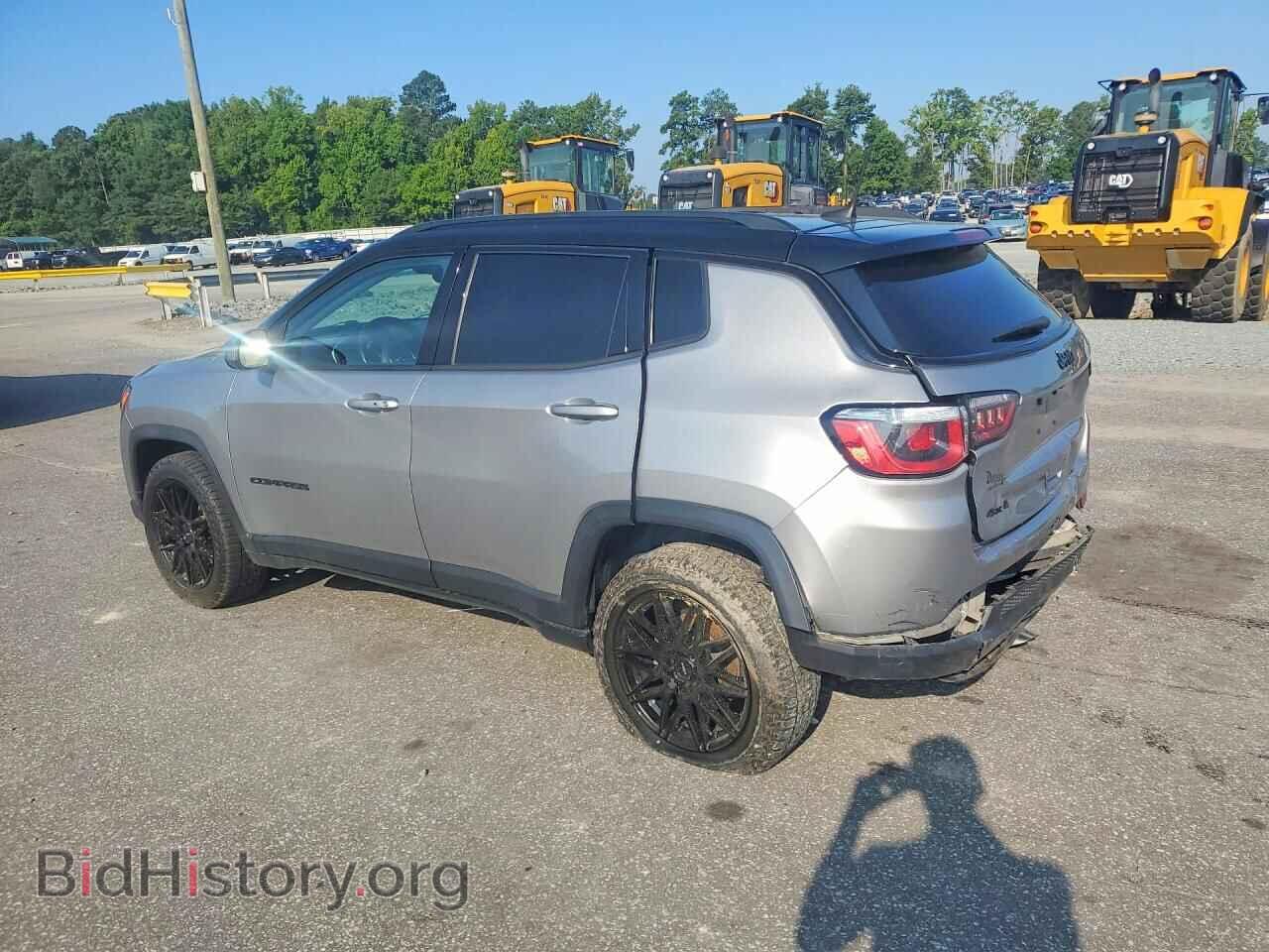 2019 JEEP COMPASS - VIN: 3C4NJDBB8KT621226 - Photo 2