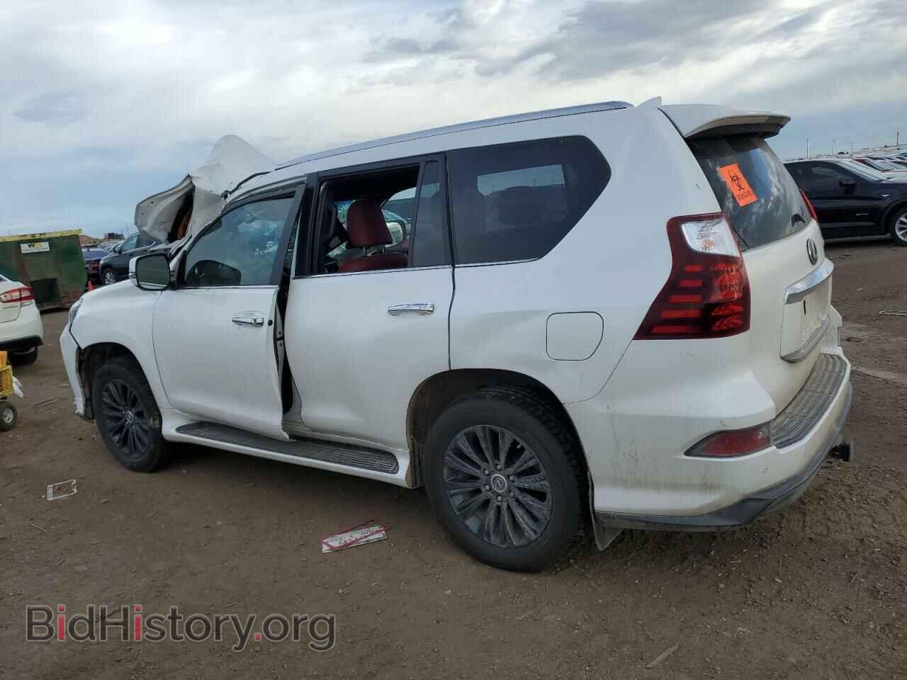 2021 LEXUS GX - VIN: JTJAM7BX8M5284432 - Photo 2