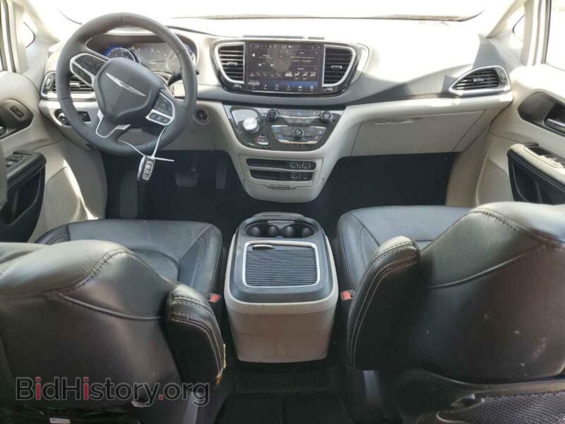 2022 Chrysler PACIFICA (VIN 2C4RC1BG8NR186088) — фото 8 из 14