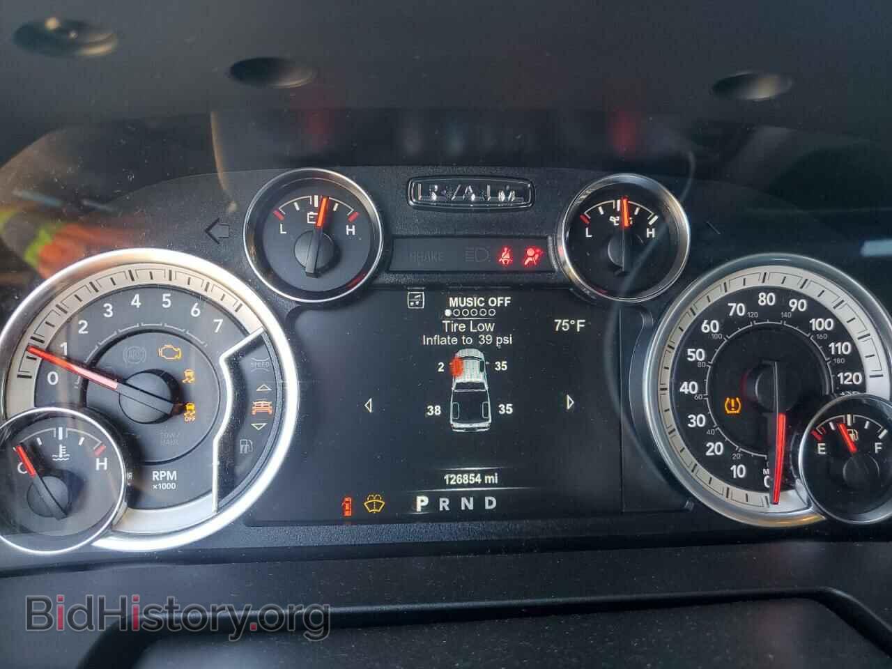 2018 RAM 1500 - VIN: 1C6RR7LT3JS338050 - Photo 9