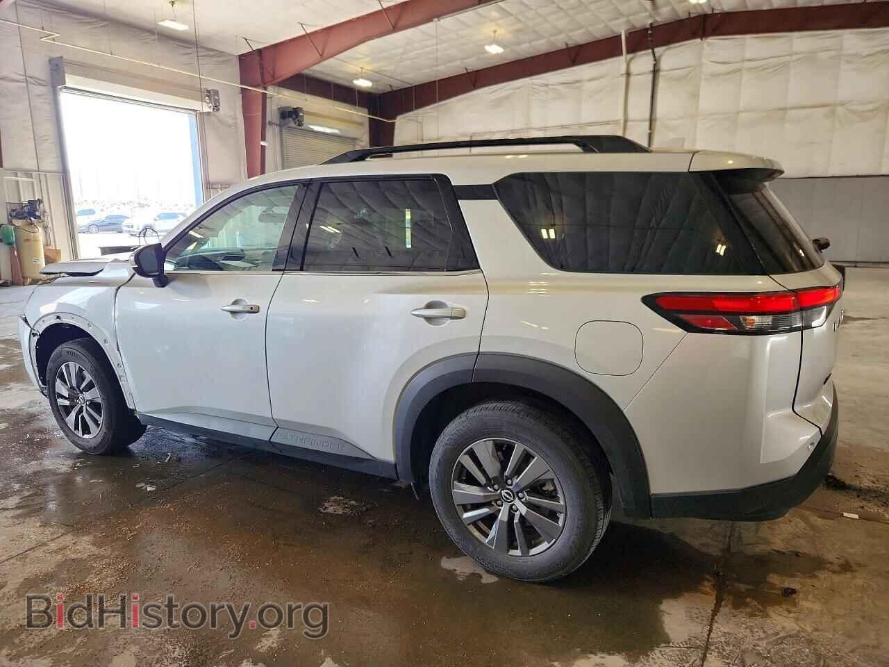 2022 NISSAN PATHFINDER - VIN: 5N1DR3BD3NC236295 - Фото 2