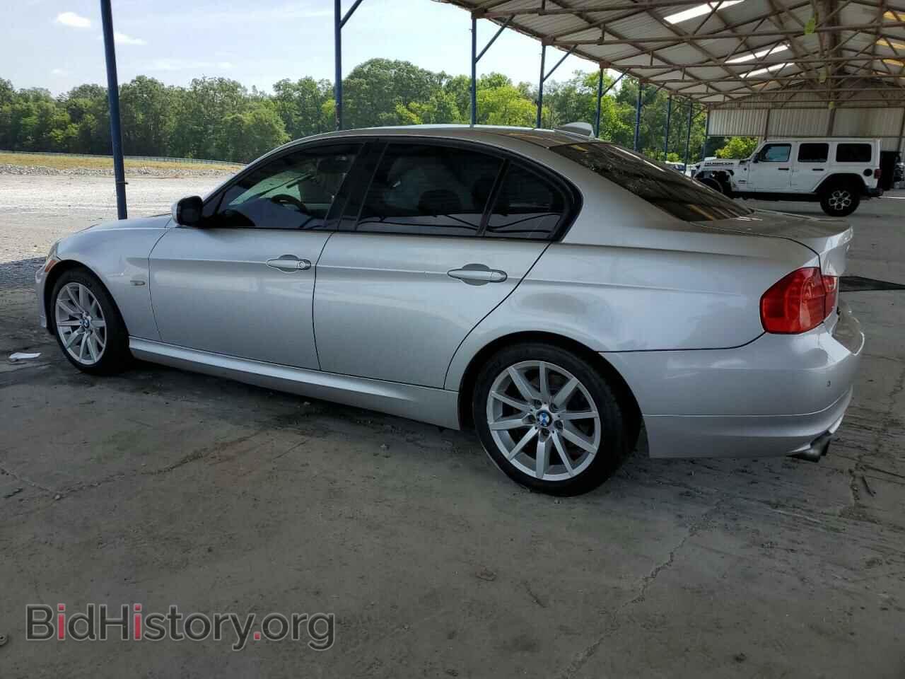 2010 BMW 3 SERIES - VIN: WBAPH7G5XANM52637 - Фото 2